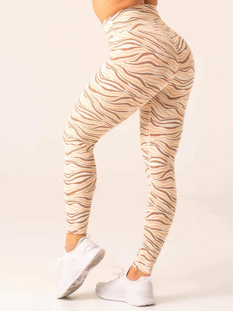 Леггинсы UNSTOPPABLE Scrunch Vanilla Zebra — изображение 4